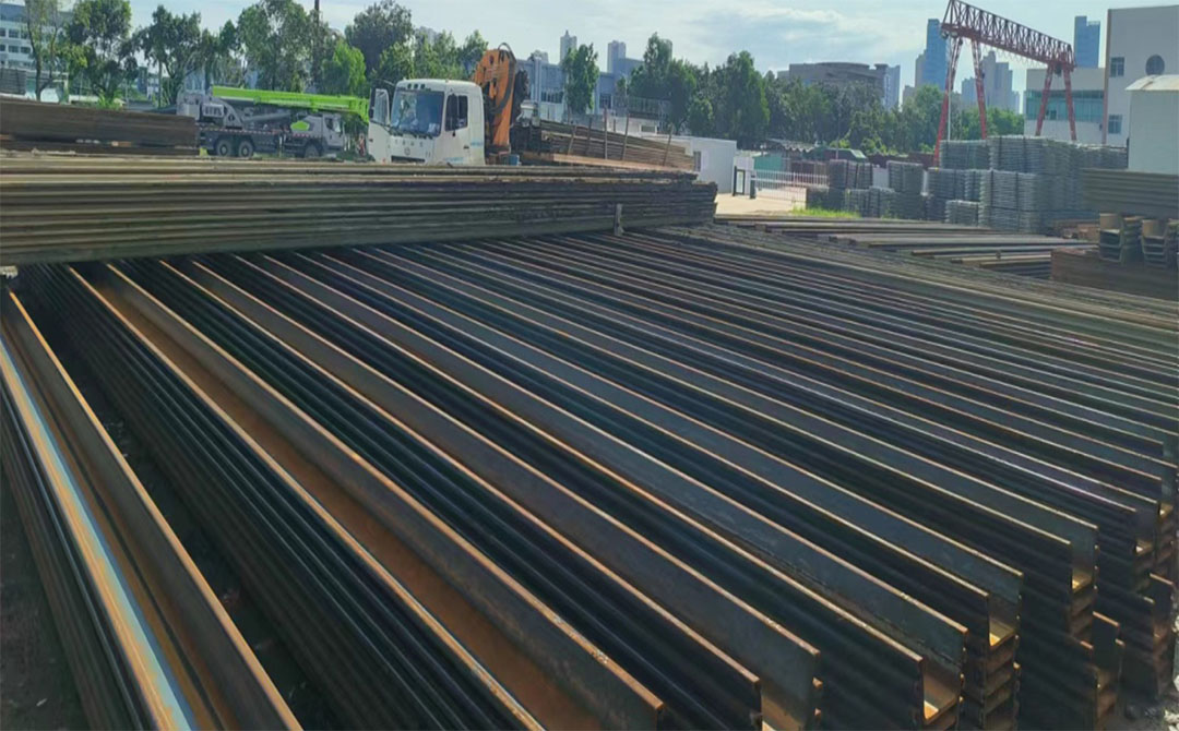 Larsen Steel Sheet Piles (en inglés)
